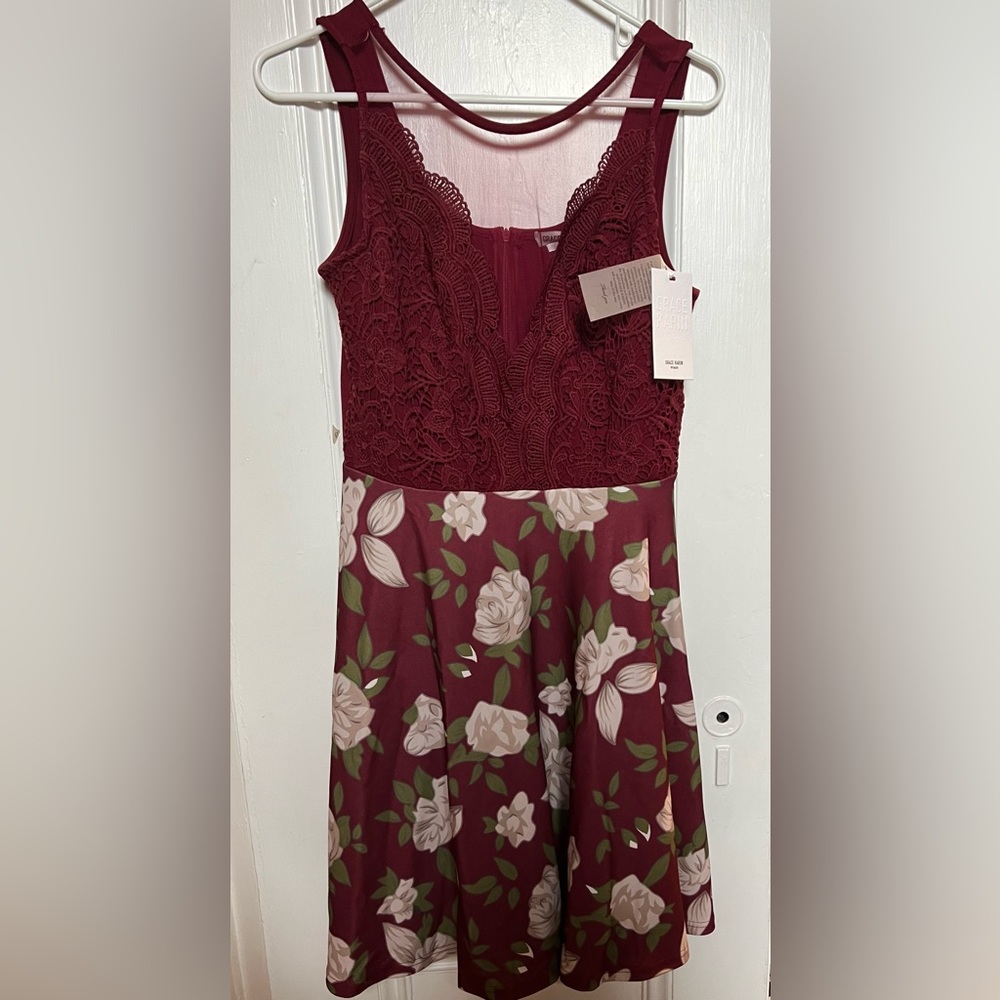 Grace Karin Sleeveless Lace Patchwork Deep V-Neck A Line Flared Party Dress